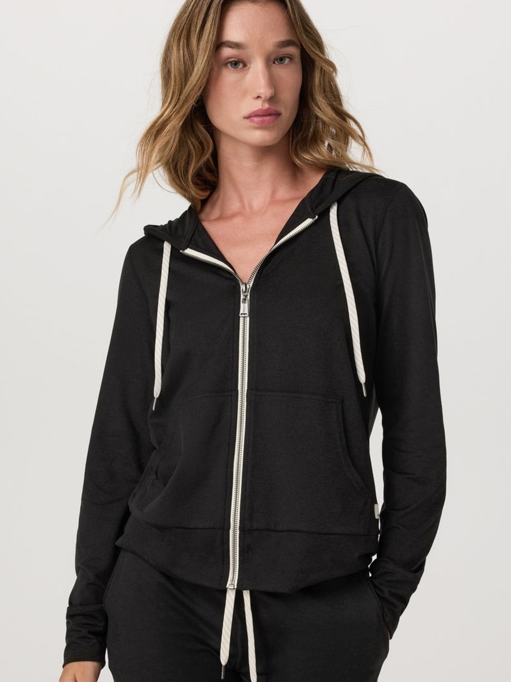 Vuori Halo Performance Hoodie Size L Black Full Zip Jacket